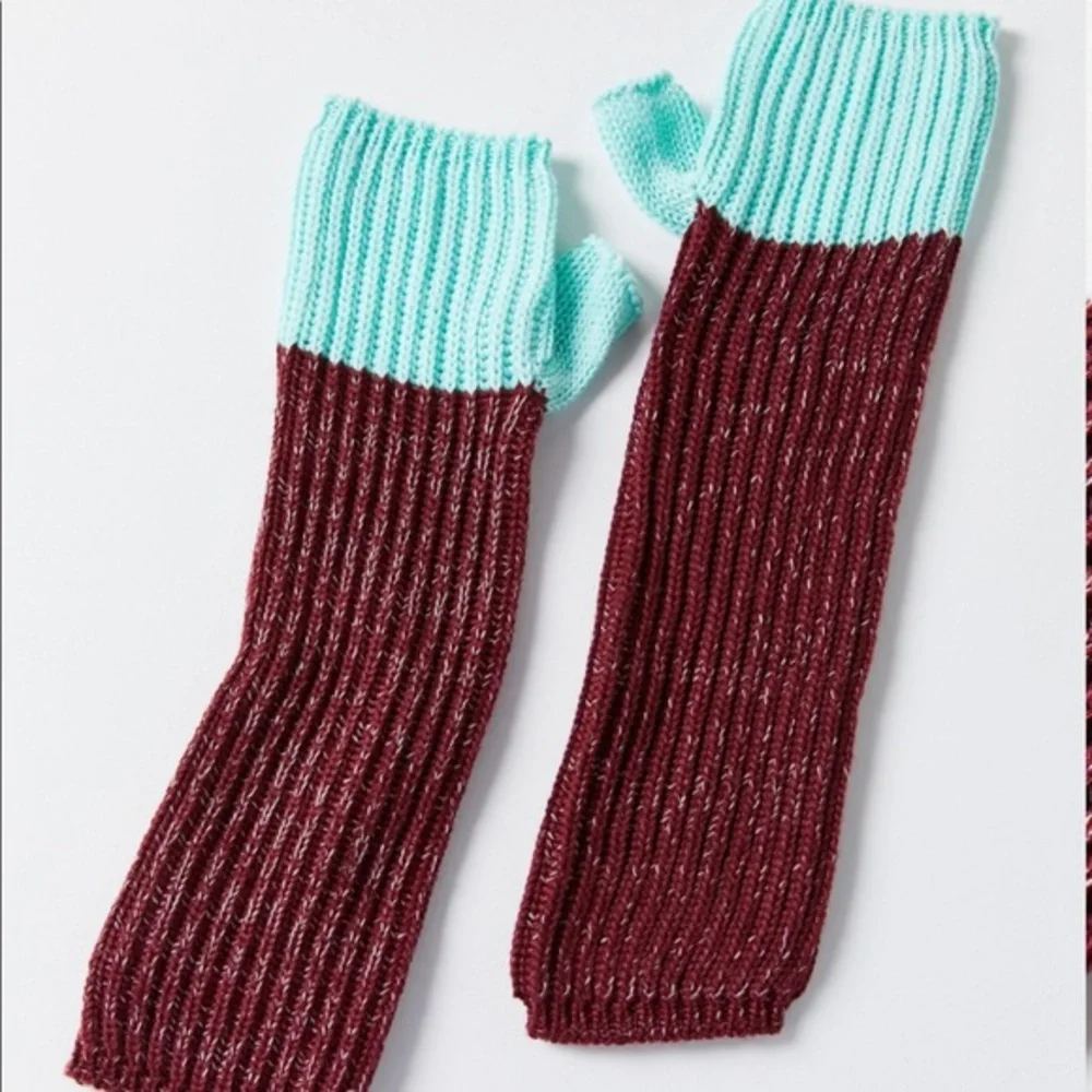UO-Echo Copper Sport Arm Warmer